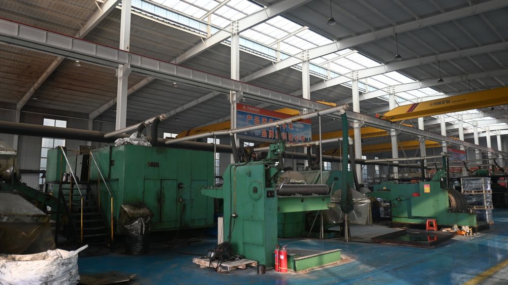Factory tour 01